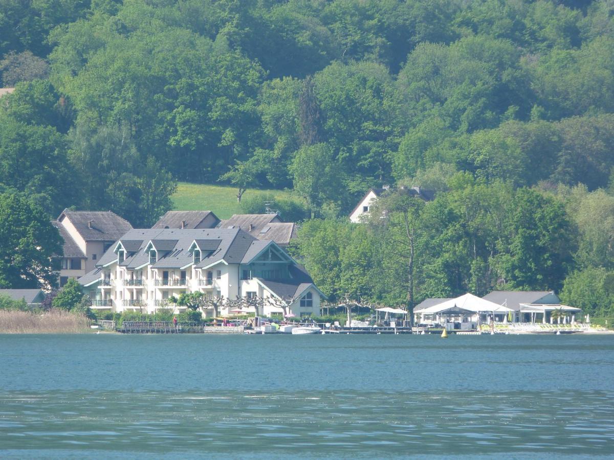 Au Bord Du Lac D'Annecy, Logement Type Loft, Dans Residence Avec Plage Et Ponton Privee دْوا المظهر الخارجي الصورة