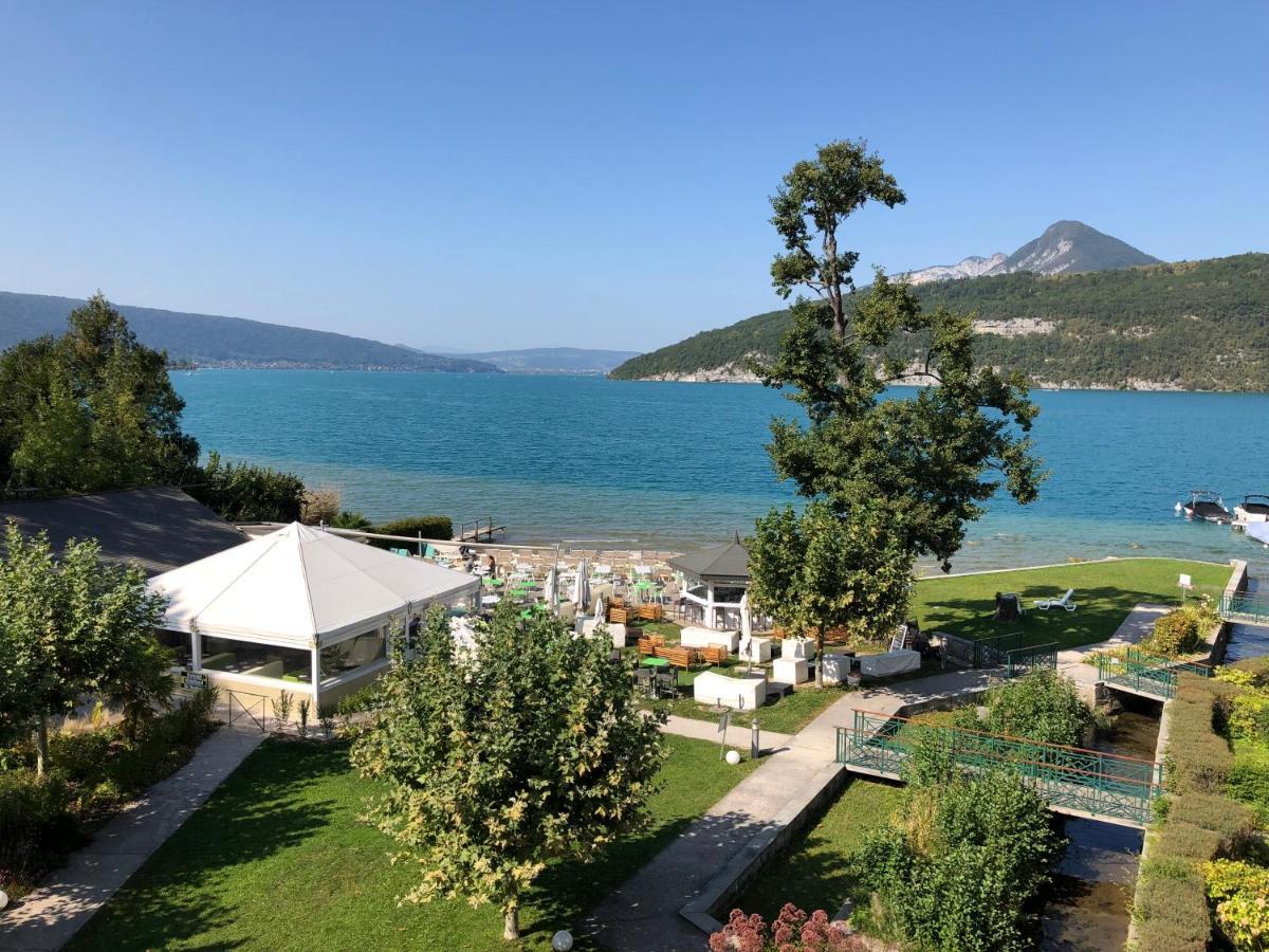 Au Bord Du Lac D'Annecy, Logement Type Loft, Dans Residence Avec Plage Et Ponton Privee دْوا المظهر الخارجي الصورة