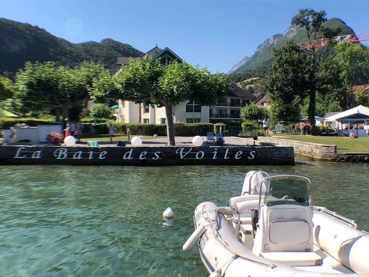 Au Bord Du Lac D'Annecy, Logement Type Loft, Dans Residence Avec Plage Et Ponton Privee دْوا المظهر الخارجي الصورة